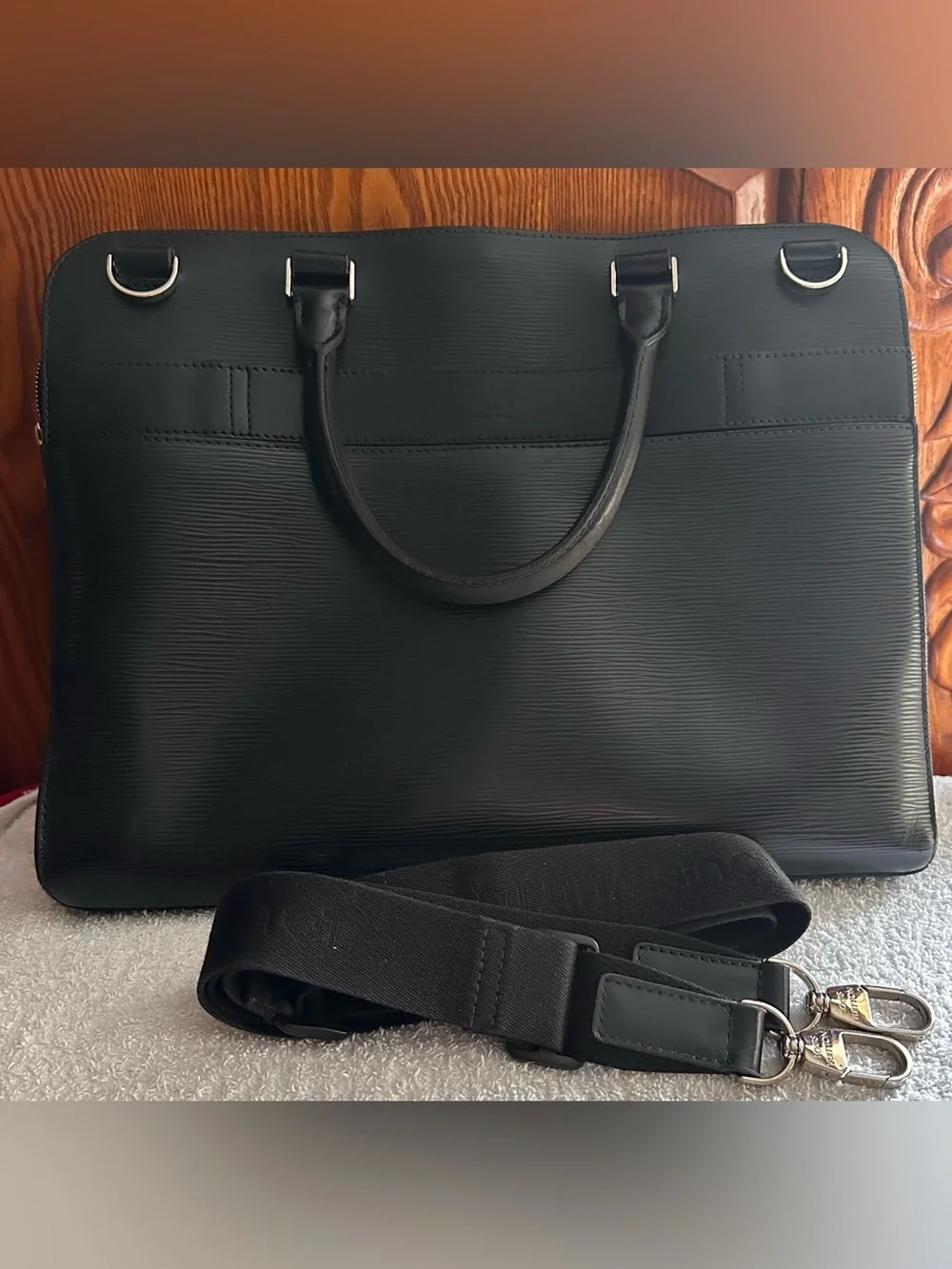 ✨ Louis Vuitton Epi Bassano GM Briefcase – Black ✨